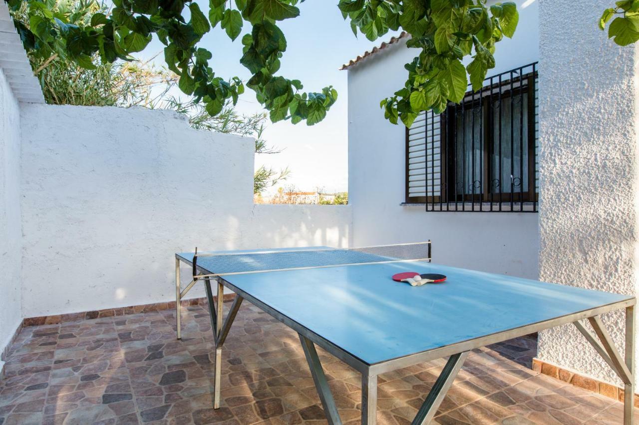 Aadonis Traditional House On The Sea